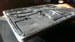 MacBook Pro 15" A1398 battery caught fire